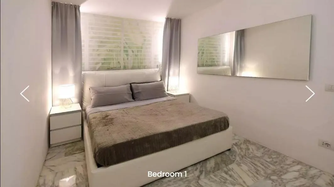 Whole 2 Bedrooms Apartment In Milano 0*, Milan