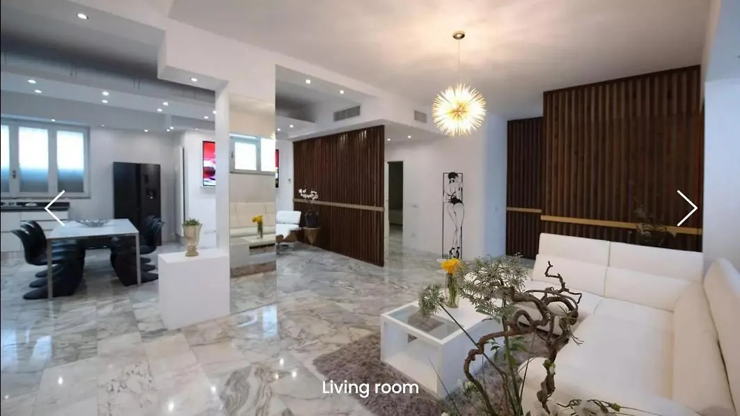 Whole 2 Bedrooms Apartment In Milano